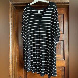 Old Navy Women’s Tunic 4x